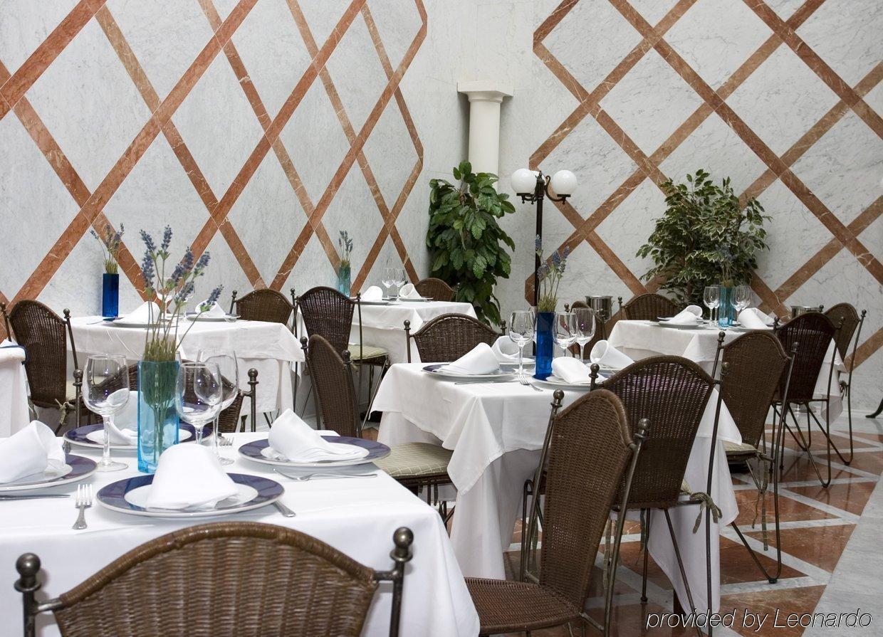 Th Boadilla Hotel Boadilla del Monte Buitenkant foto