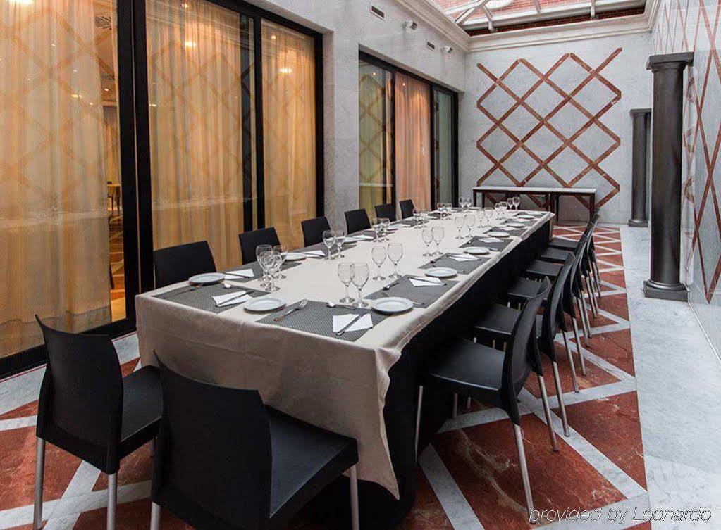 Th Boadilla Hotel Boadilla del Monte Restaurant foto