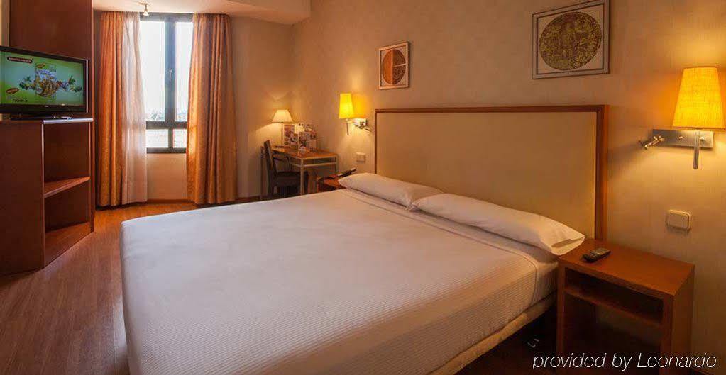 Th Boadilla Hotel Boadilla del Monte Kamer foto